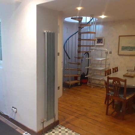 Characterful Cottage Near The Sea, Beach, Pier & Shops ويستون سوبر مير المظهر الخارجي الصورة