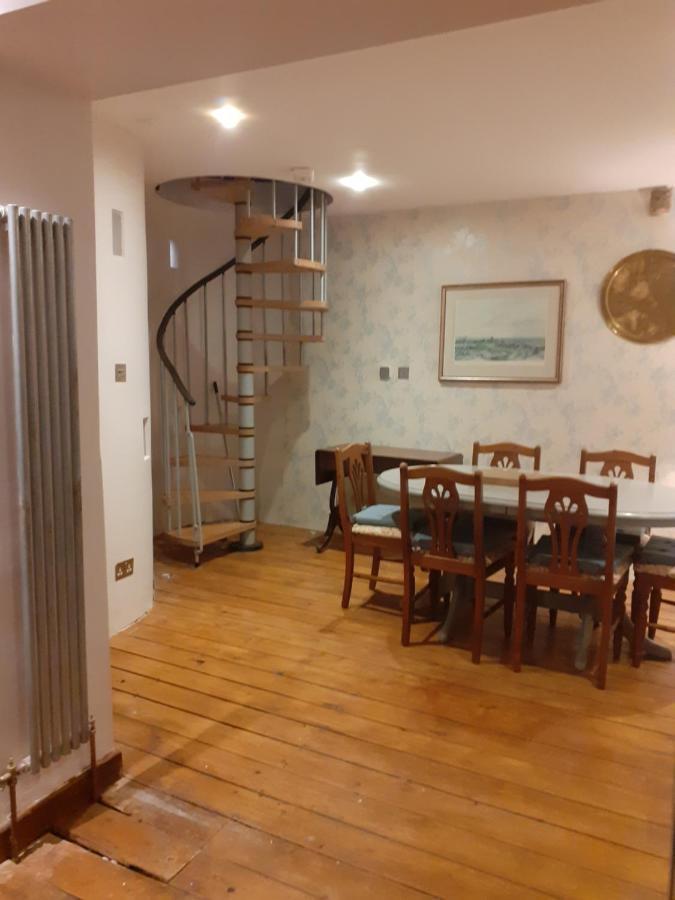 Characterful Cottage Near The Sea, Beach, Pier & Shops ويستون سوبر مير المظهر الخارجي الصورة